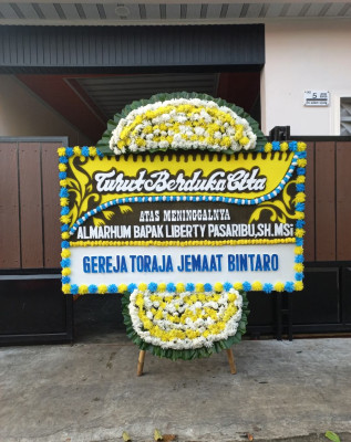 Papan Bunga Duka di Kumeresot
